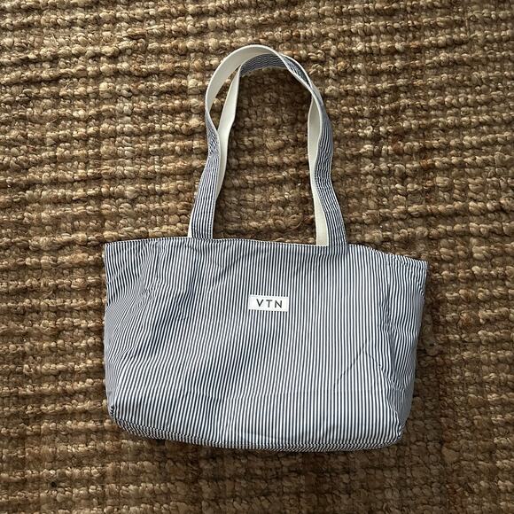 VTN Reversible Striped Canvas Tote Bag – NWOT, Large Minimalist Shoulder Bag - Picture 1 of 6